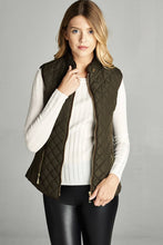 Load image into Gallery viewer, Faux Shearling Lined Quilted Padding Vest
